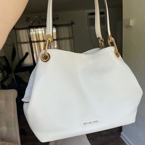 Micheal Kors white and gold purse